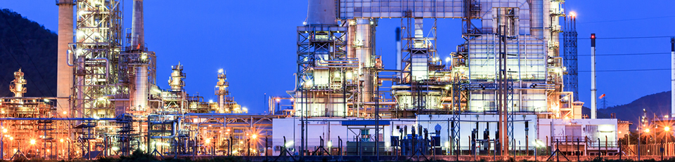 Profesionales y t�cnicos para refiner�as